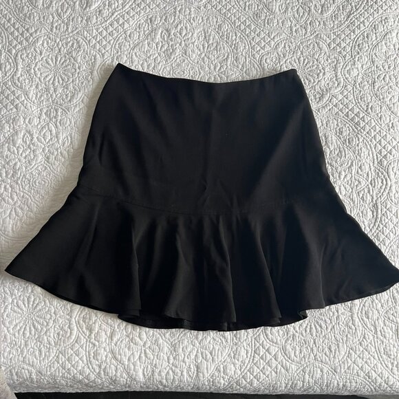 Club Monaco Short Black Flounce Mini Skirt - Picture 4 of 8